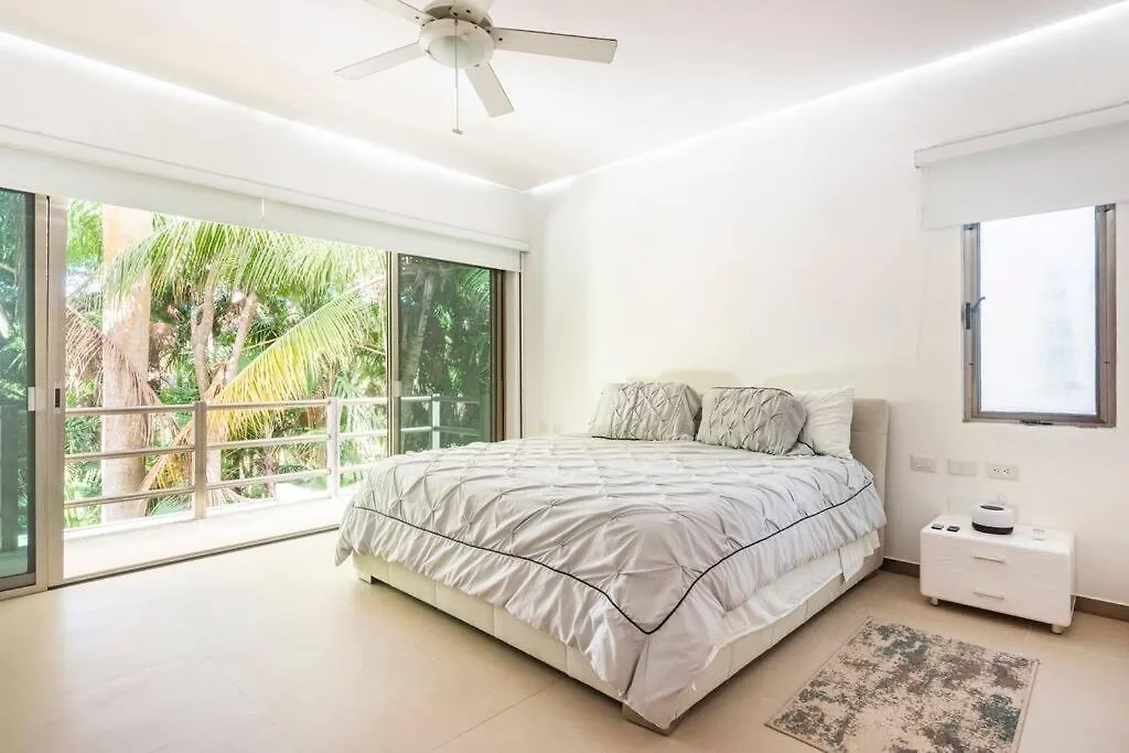 Experience Tranquility & Comfort Apartment Puerto Morelos