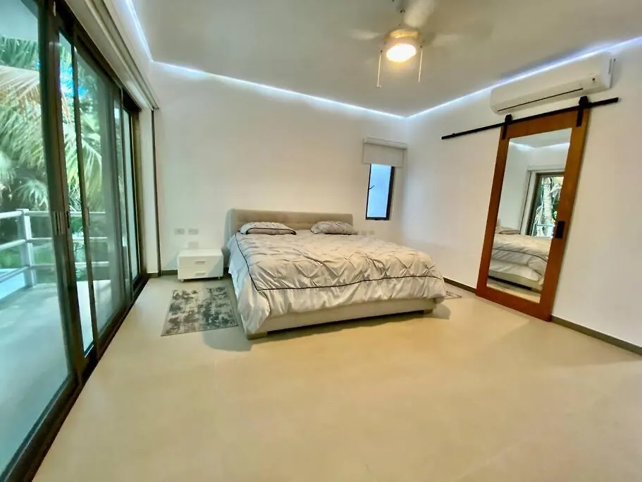 Experience Tranquility & Comfort Apartment Puerto Morelos 0*,